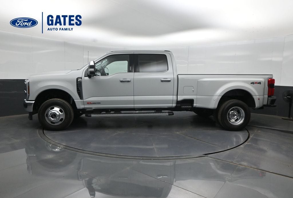 2026 Ford F-350SD Lariat DRW
