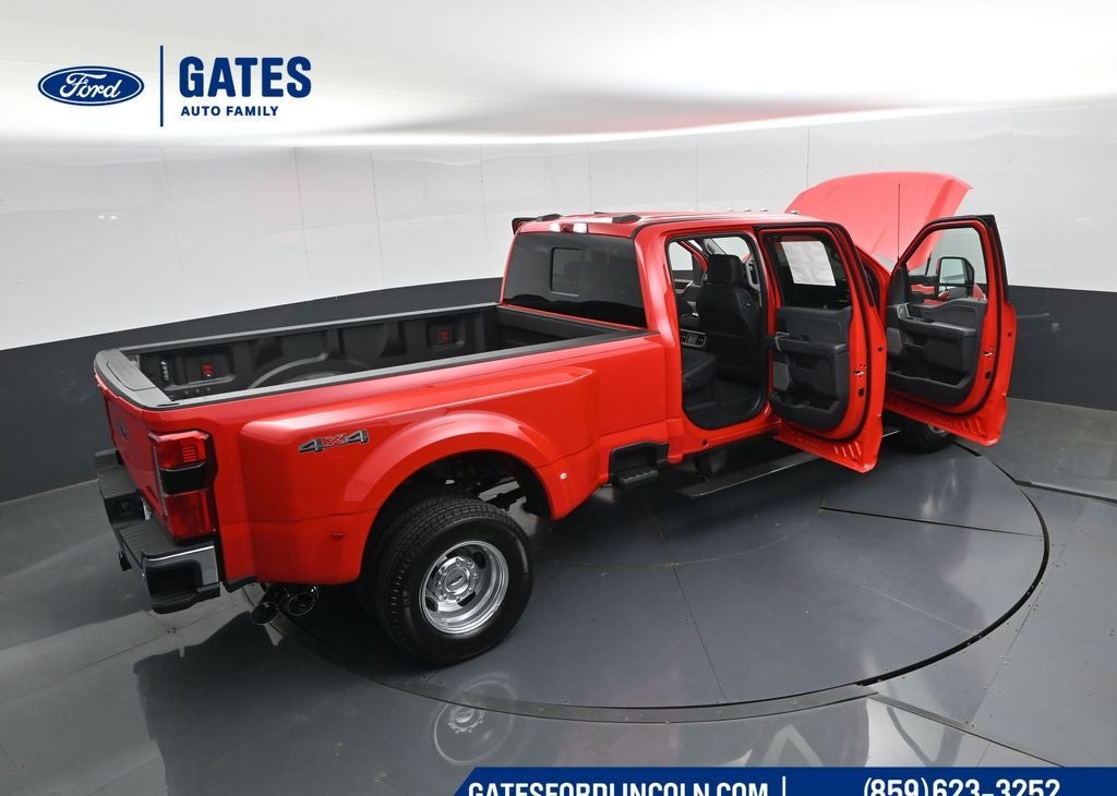 2026 Ford F-350SD Lariat DRW
