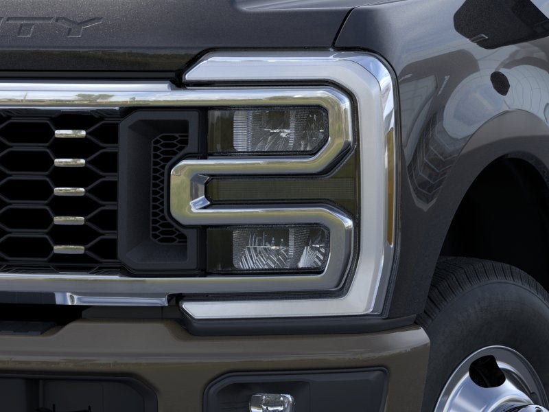 2026 Ford Super Duty F-350 DRW Pickup F-350® King Ranch®