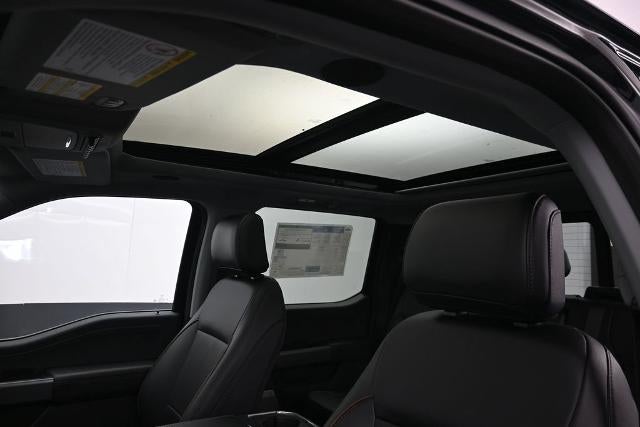 2027 Ford Super Duty F-350 DRW Pickup F-350® Lariat®