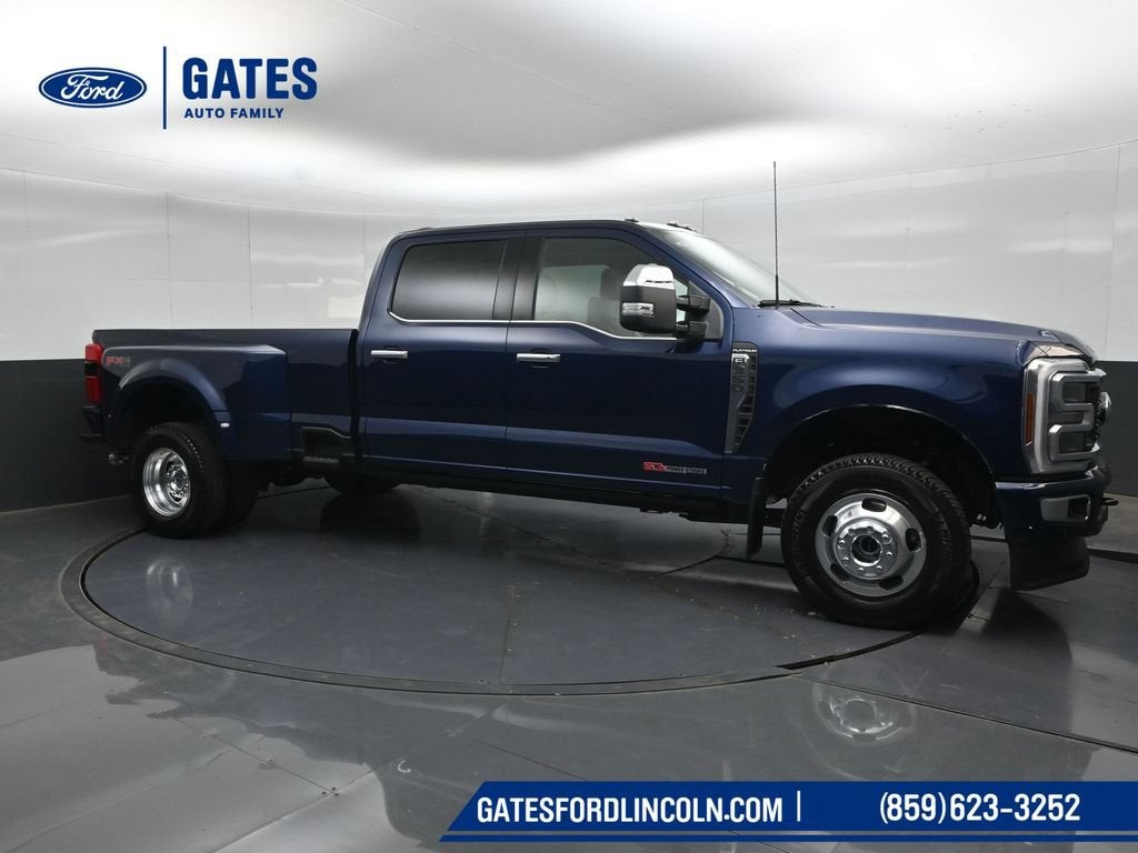 2027 Ford F-350SD Platinum DRW