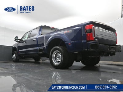 2027 Ford F-350SD Platinum DRW
