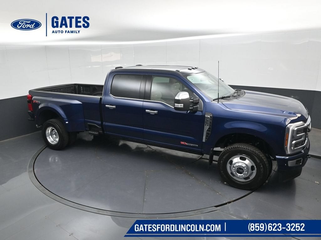 2027 Ford F-350SD Platinum DRW