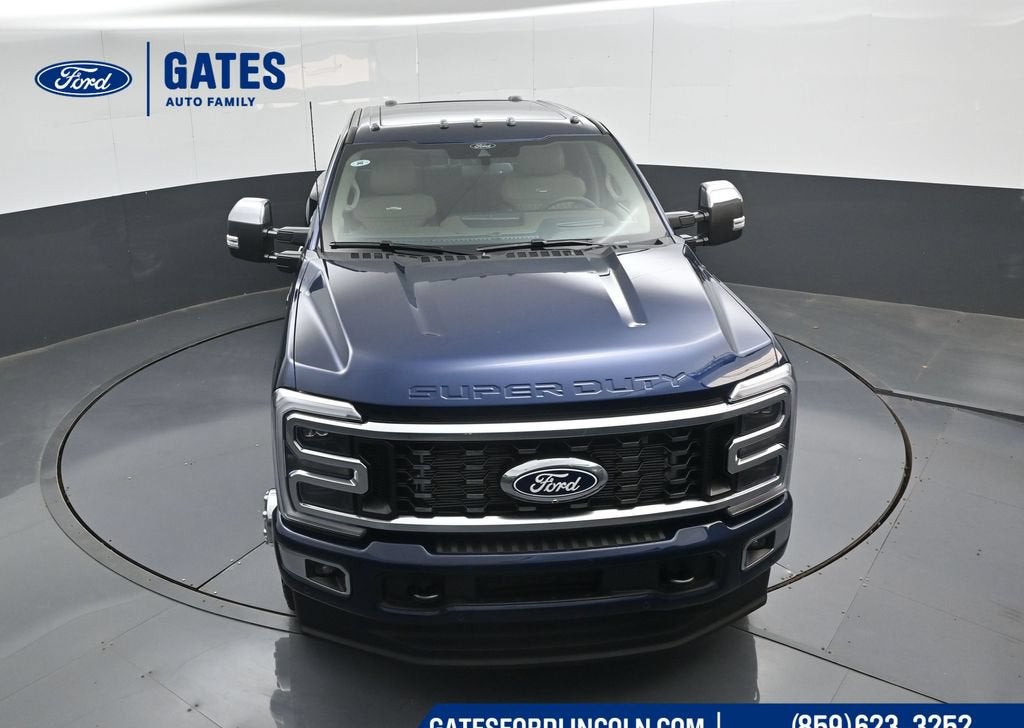2027 Ford F-350SD Platinum DRW