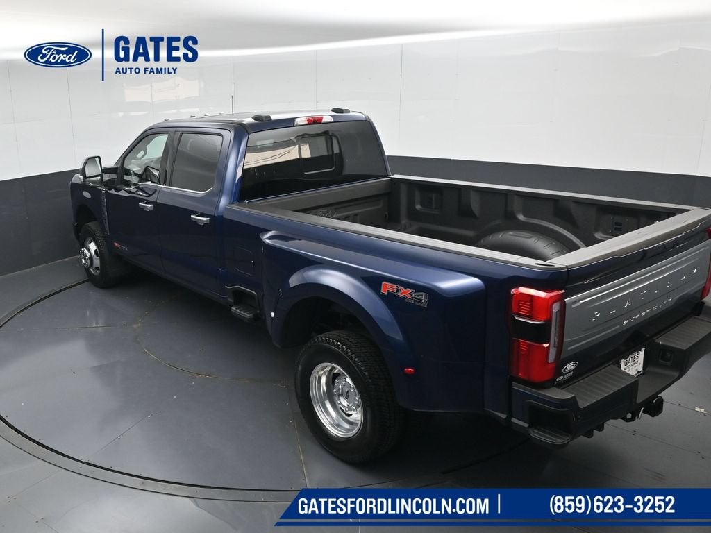 2027 Ford F-350SD Platinum DRW