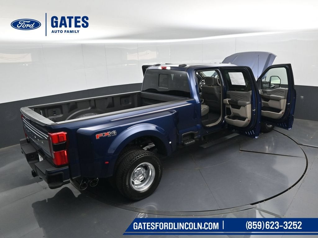 2027 Ford F-350SD Platinum DRW