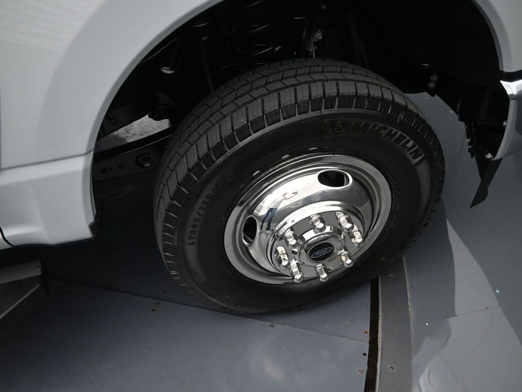 2026 Ford F-350SD XLT DRW