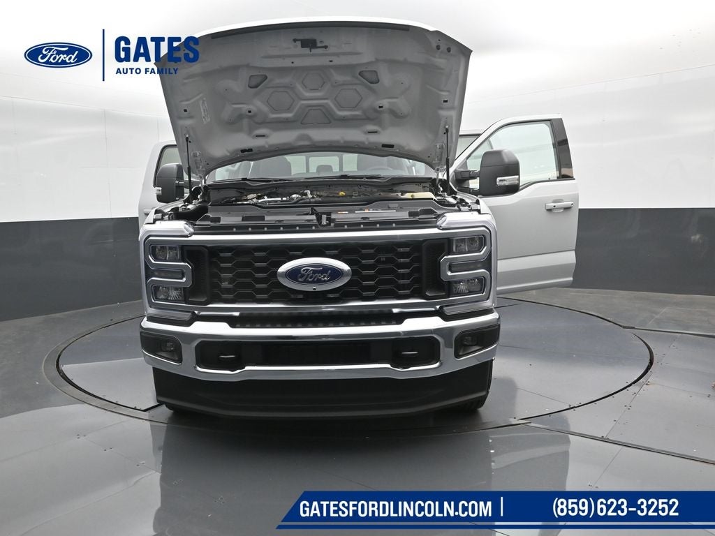 2026 Ford F-350SD XLT DRW