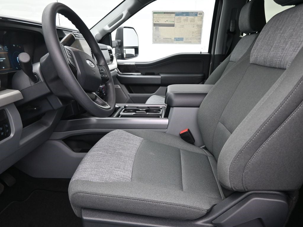 2026 Ford F-350SD XLT DRW