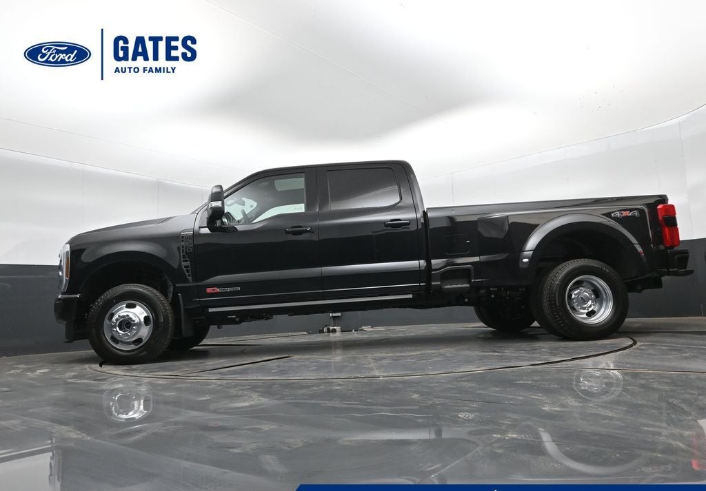 2026 Ford F-350SD Platinum DRW