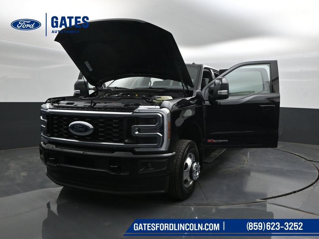 2026 Ford F-350SD Platinum DRW