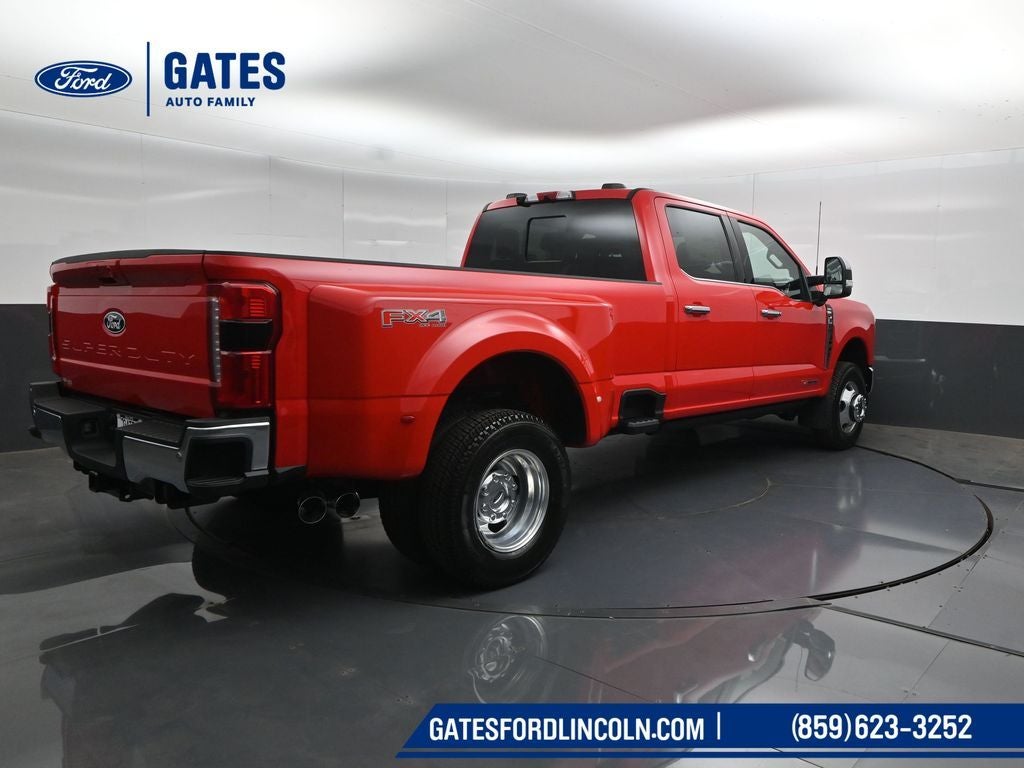 2027 Ford F-350SD Lariat DRW