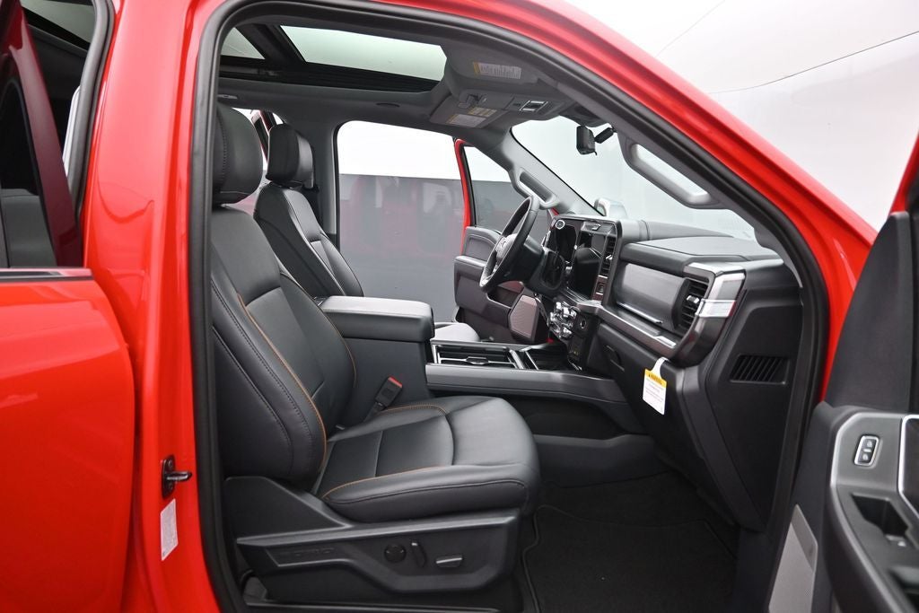 2027 Ford F-350SD Lariat DRW