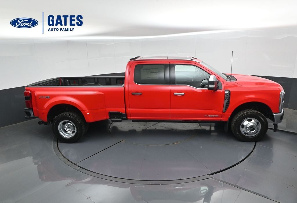 2027 Ford F-350SD Lariat DRW