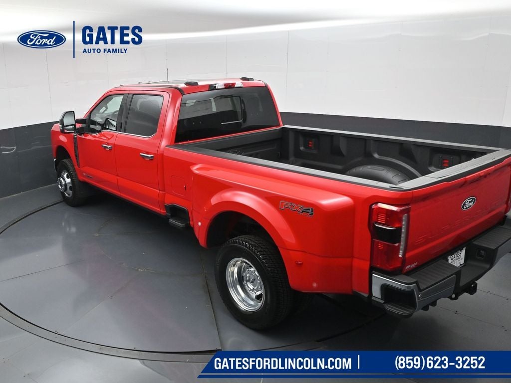 2027 Ford F-350SD Lariat DRW