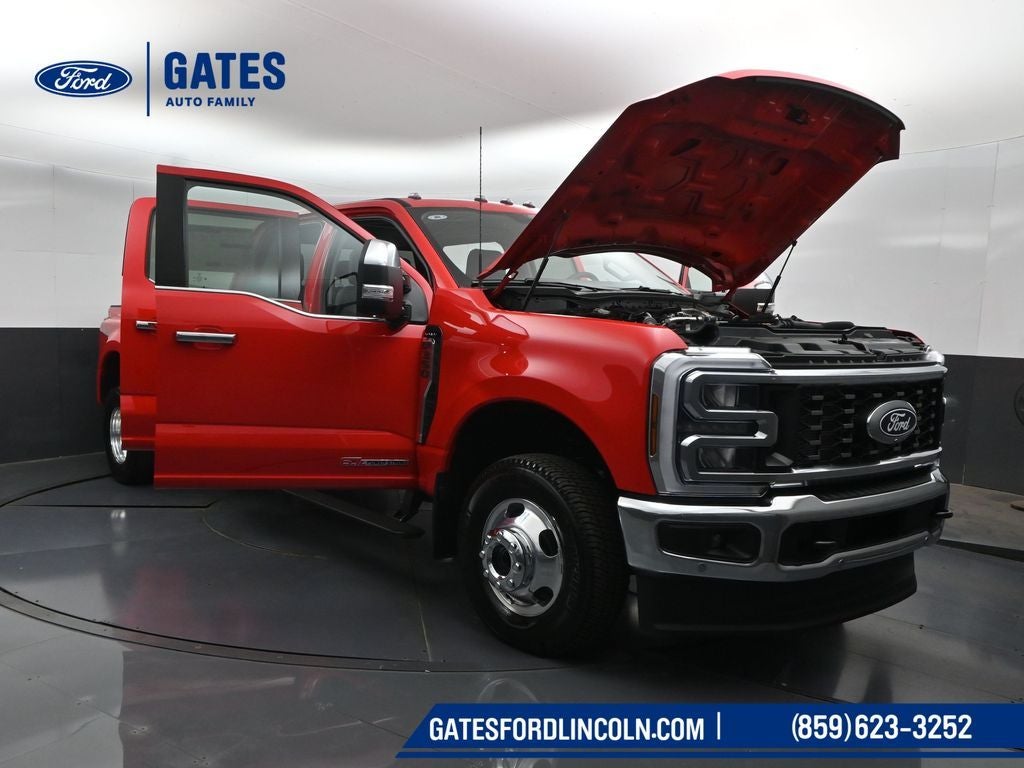 2027 Ford F-350SD Lariat DRW