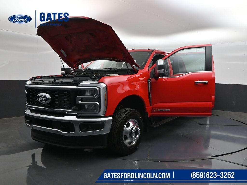2027 Ford F-350SD Lariat DRW