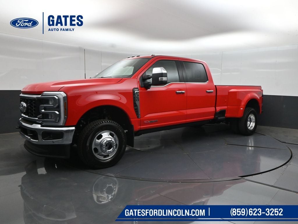 2027 Ford F-350SD Lariat DRW