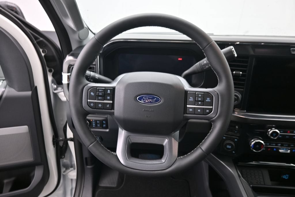 2027 Ford F-350SD Lariat DRW