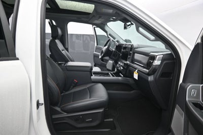2027 Ford F-350SD Lariat DRW