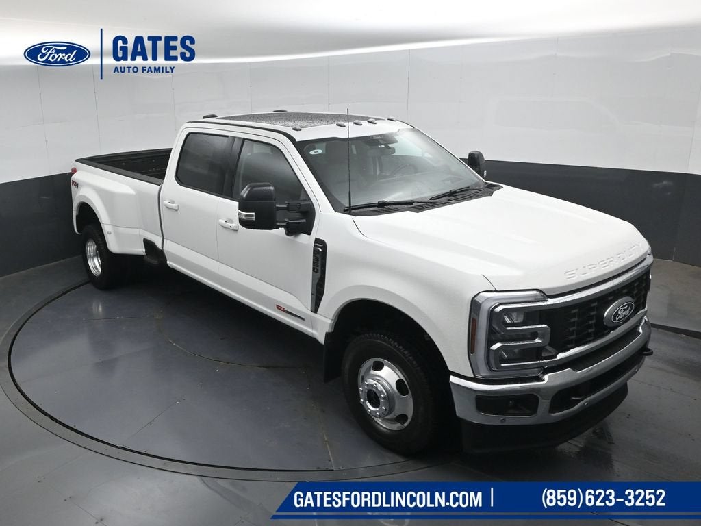 2027 Ford F-350SD Lariat DRW