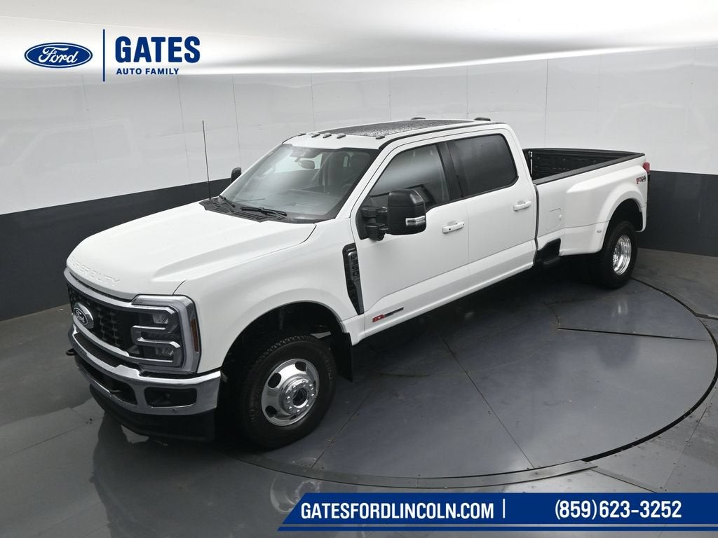 2027 Ford F-350SD Lariat DRW