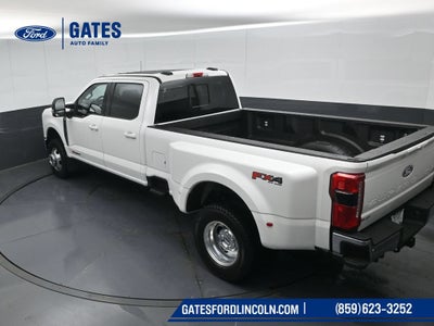 2027 Ford F-350SD Lariat DRW