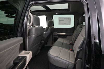2027 Ford F-350SD DRW