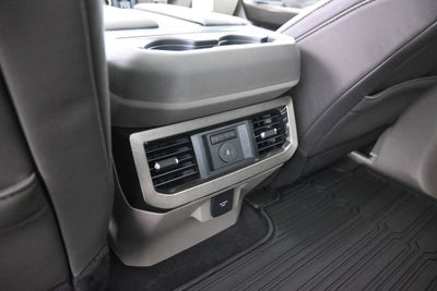 2027 Ford F-350SD DRW