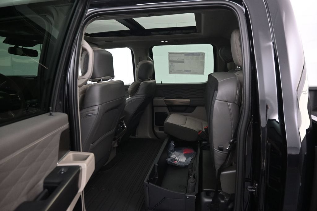 2027 Ford F-350SD DRW