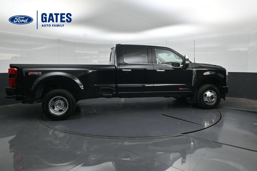 2027 Ford F-350SD DRW