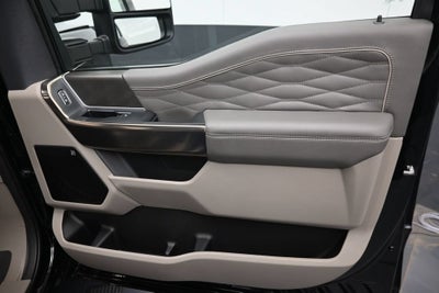 2027 Ford F-350SD DRW