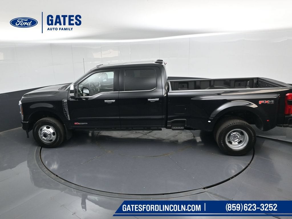 2027 Ford F-350SD DRW