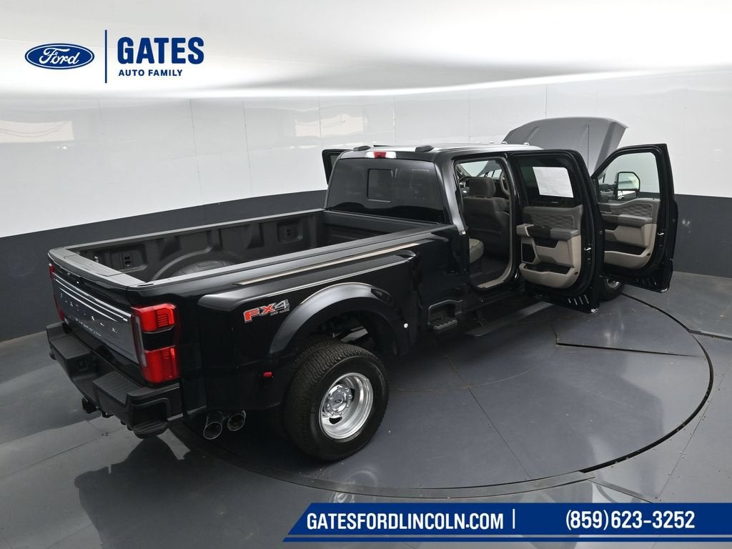 2027 Ford F-350SD DRW