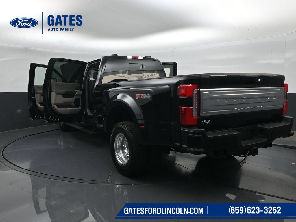 2027 Ford F-350SD DRW