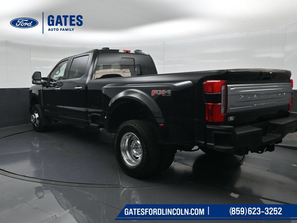 2027 Ford F-350SD DRW