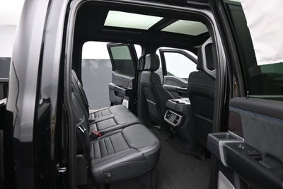 2027 Ford F-350SD Platinum DRW