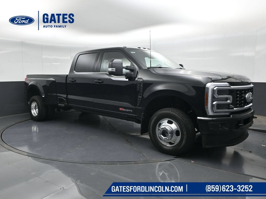 2027 Ford F-350SD Platinum DRW