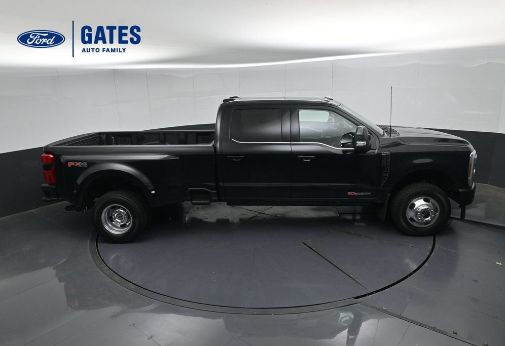2027 Ford F-350SD Platinum DRW