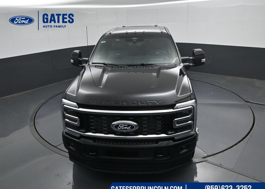2027 Ford F-350SD Platinum DRW