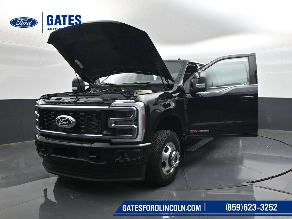 2027 Ford F-350SD Platinum DRW