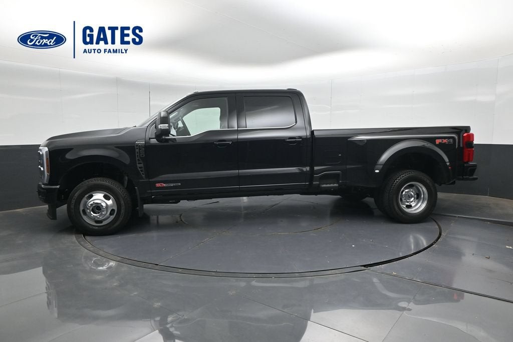 2027 Ford F-350SD Platinum DRW