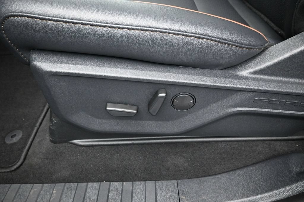 2027 Ford F-350SD Lariat DRW