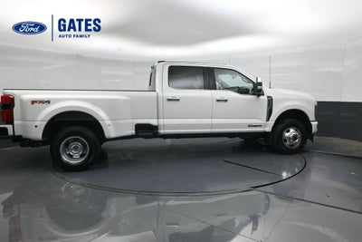 2027 Ford F-350SD Platinum DRW
