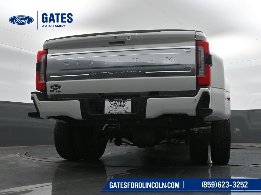 2027 Ford F-350SD Platinum DRW