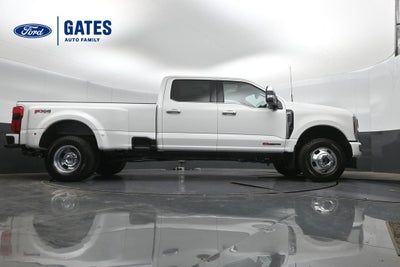 2027 Ford F-350SD Platinum DRW