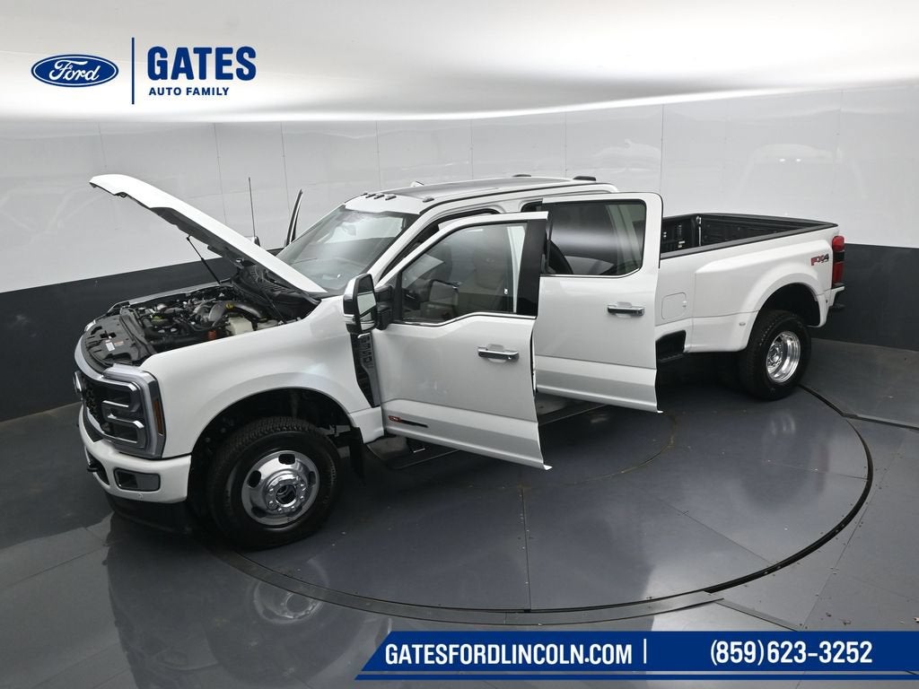 2027 Ford F-350SD Platinum DRW