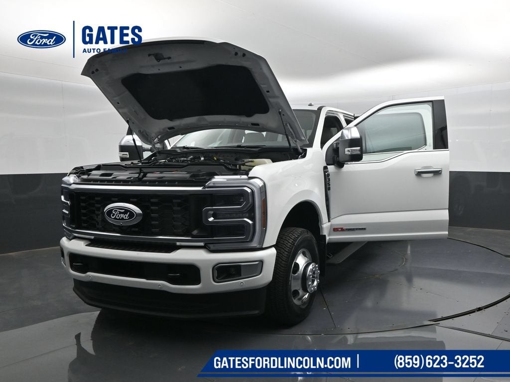 2027 Ford F-350SD Platinum DRW