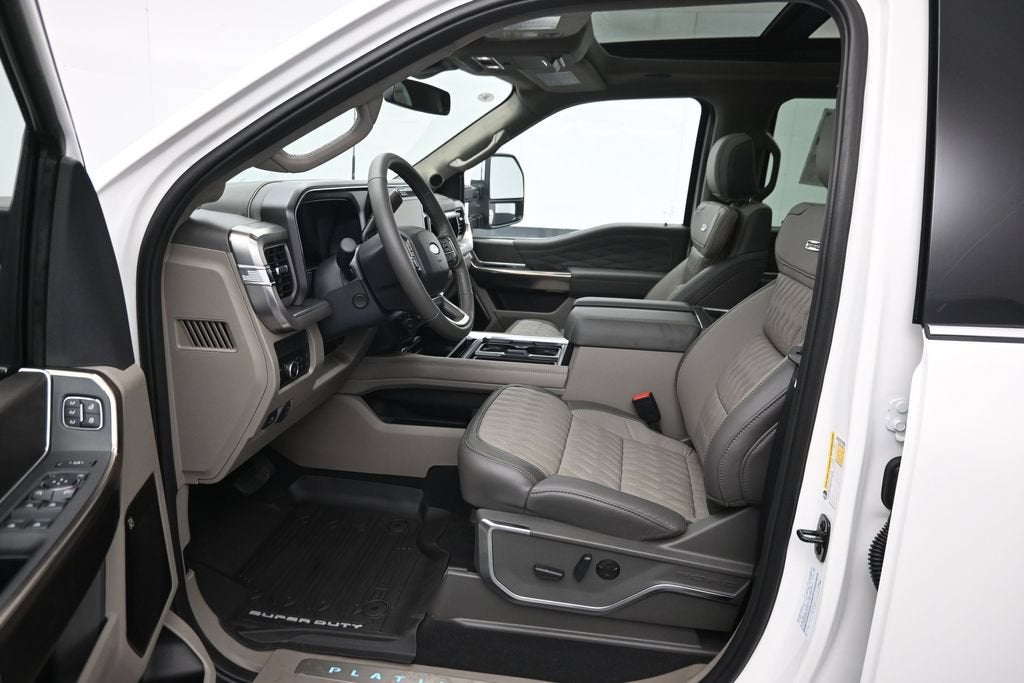 2027 Ford F-350SD Platinum DRW