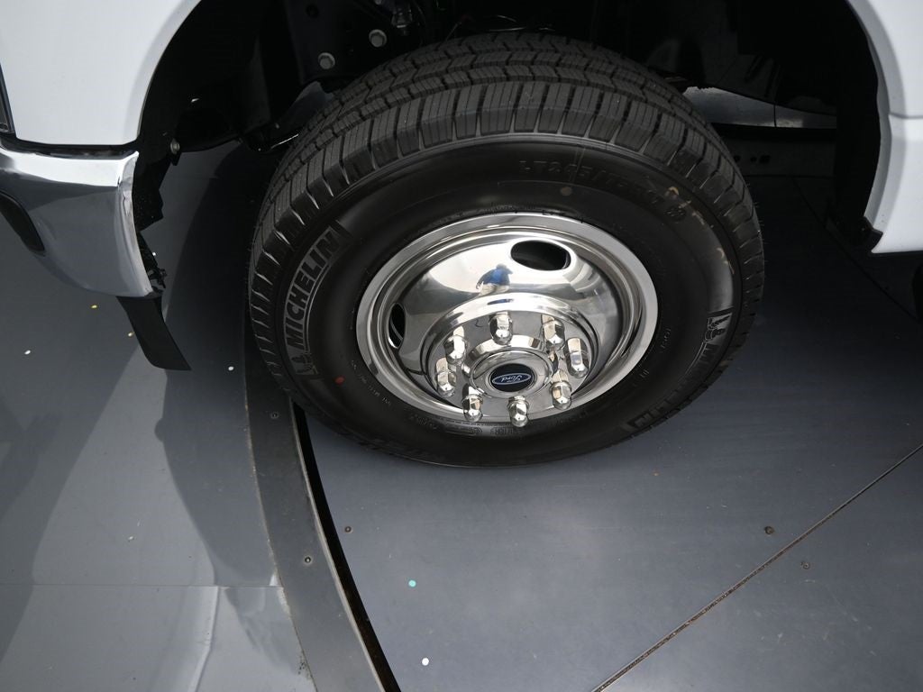 2026 Ford F-350SD XLT DRW